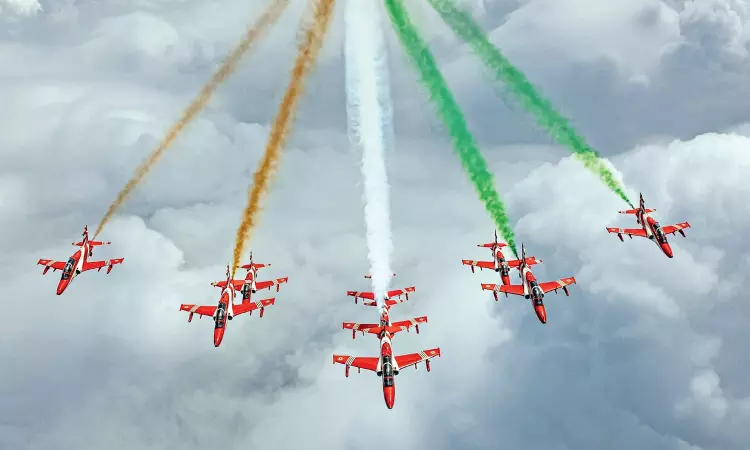 Mad rush on Chennai Roads and Stations as Lakhs Flock Air Show 1 Air show at Marina Beach