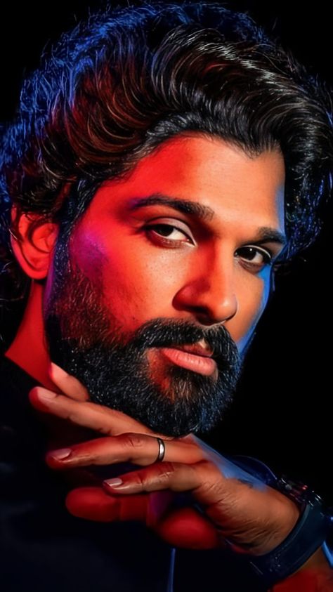 Allu Arjun Fever Sweeps Kerala as ‘Pushpa 2’ Hits Screens 1 Pushpa-2 Hero Allu Arjun