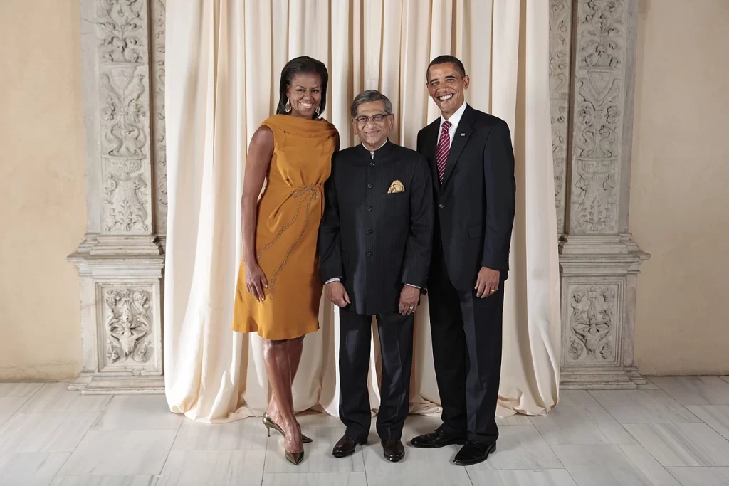 S M Krishna, the man who turned Bengaluru into a global IT hub, Passes Away at 92 1 S M Krishna with Obamas.jpg